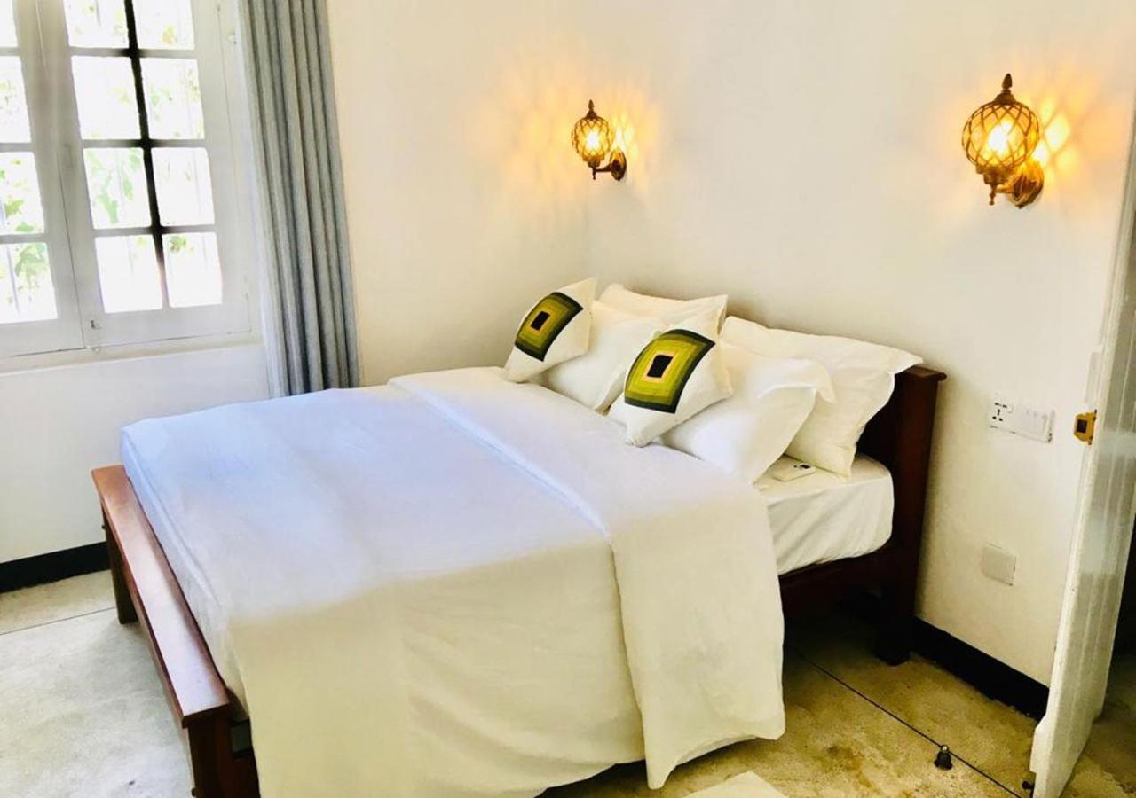 Beverly Villa Dehiwala-Mount Lavinia Buitenkant foto