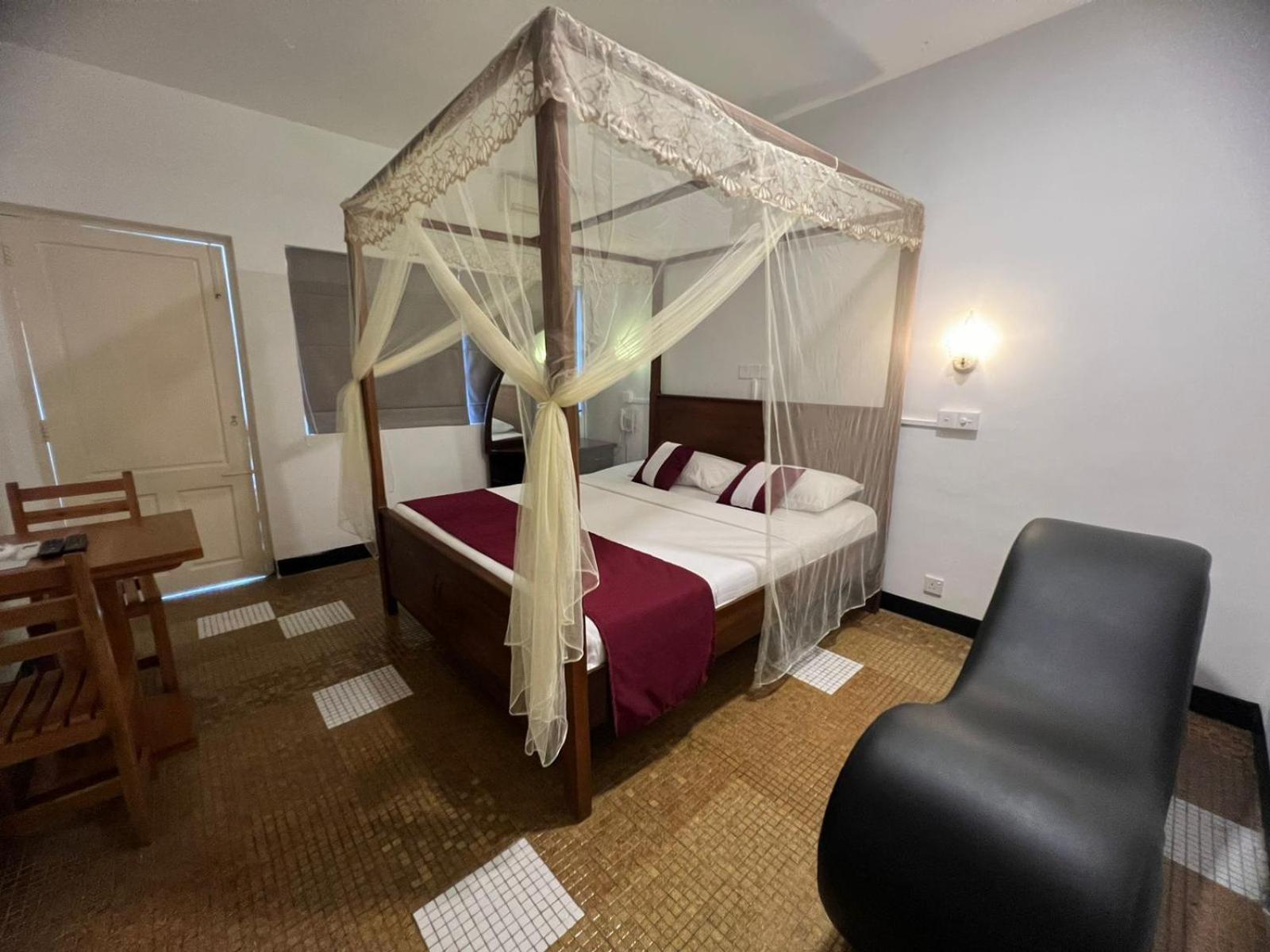 Beverly Villa Dehiwala-Mount Lavinia Buitenkant foto
